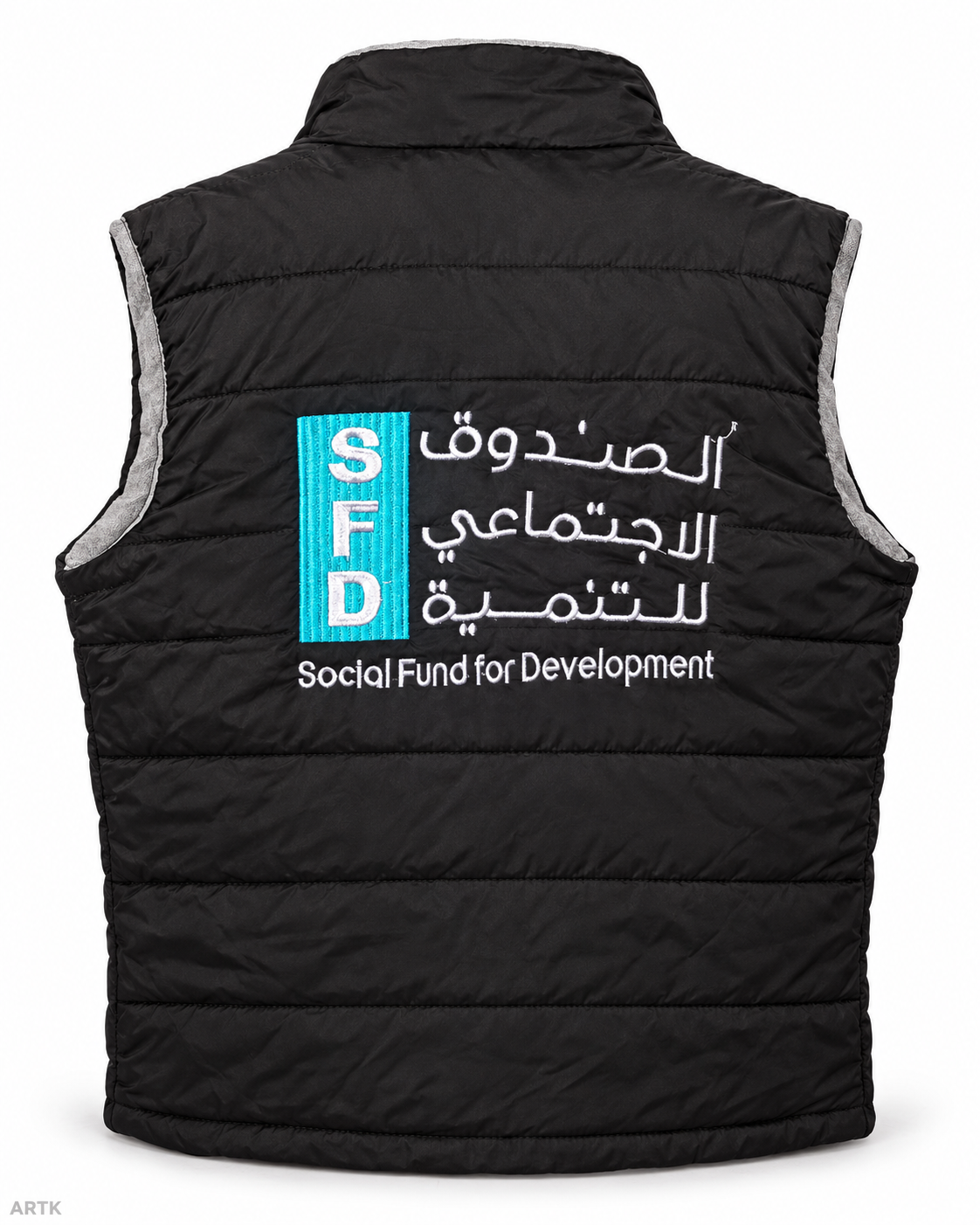 تطريز سترات العمل بالشعار